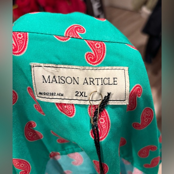 NWT MAISON ARTICLE BLOCK PAISLEY RAYON SHORT SLEEVE 2XL. Gorgeous shirt! - Picture 4 of 12